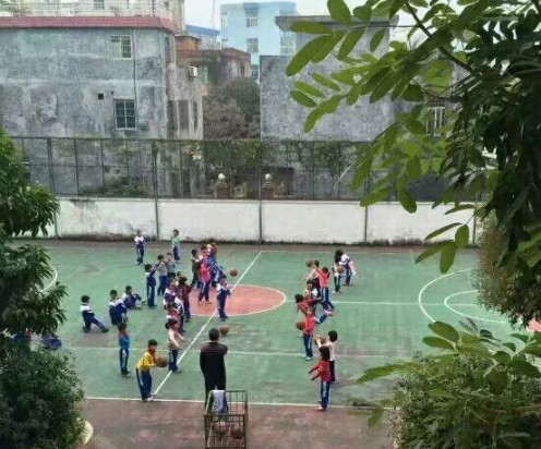 街口街城郊小学