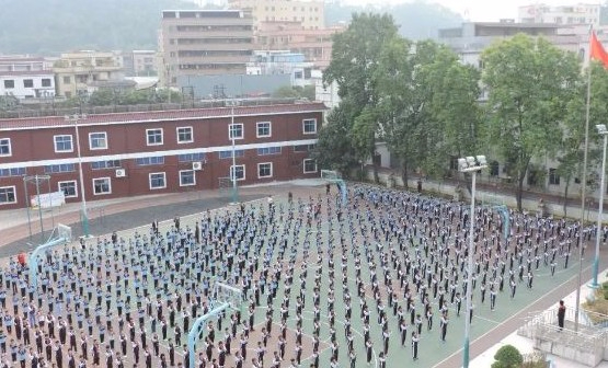 东莞常平龙程小学