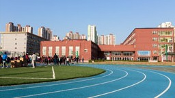 上海宝山区海滨中学