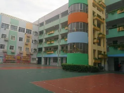 深圳龙城小学